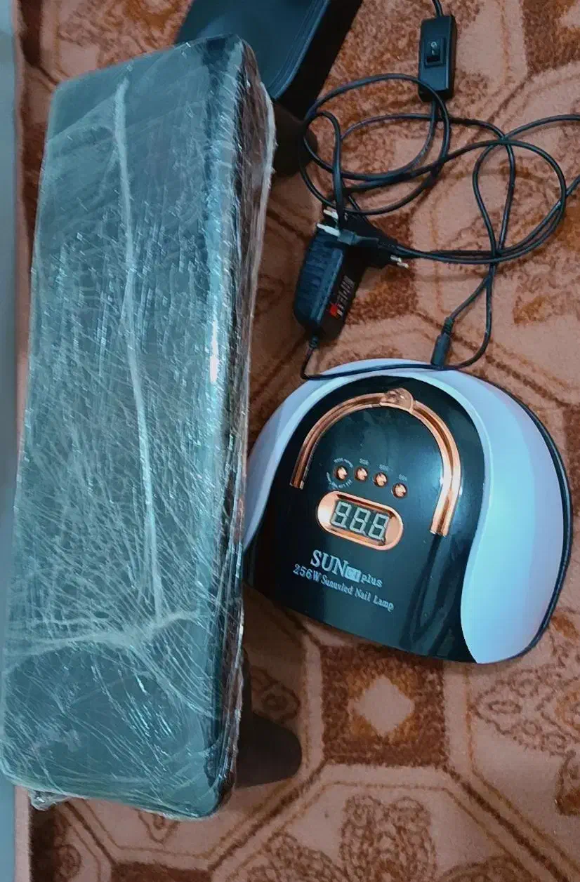 زیردستی وچراغ ناخنکاری ویووی|آرایشی، بهداشتی، درمانی|اهواز, شهرک نفت|دیوار