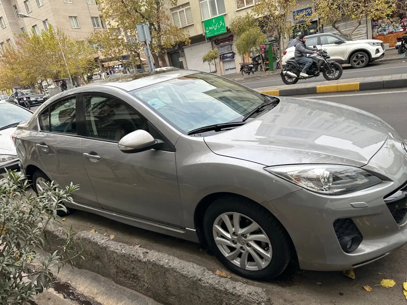 مزدا نیو ۹۶ بدون توضیح|خودرو سواری و وانت|تهران, جمهوری|دیوار