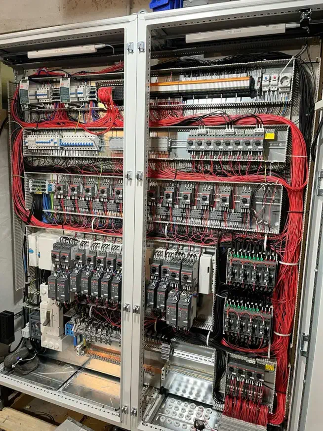 برقکاری/باضمانت/صنعتی/ساختمان/قیمت مناسب|خدمات پیشه و مهارت|تنکابن, |دیوار