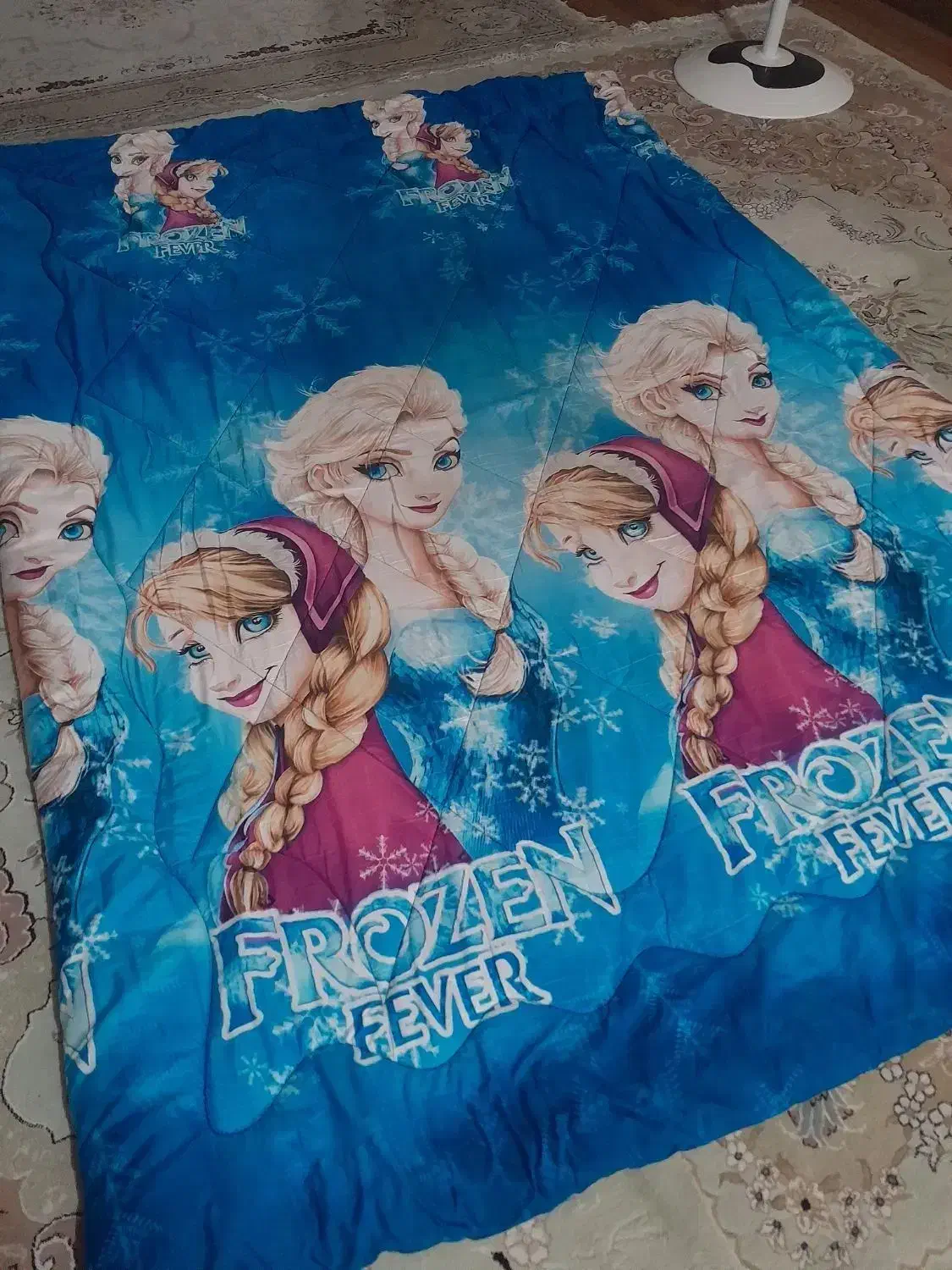 رو تختی برای تخت یک نفره طرح السا آنا|سرویس روتختی|کردکوی, |دیوار