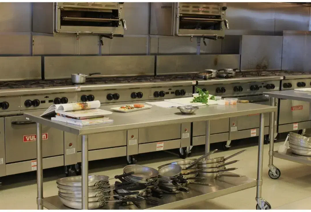 استخدام آشپز|استخدام خدمات فروشگاه و رستوران|بندر امام خمینی, |دیوار