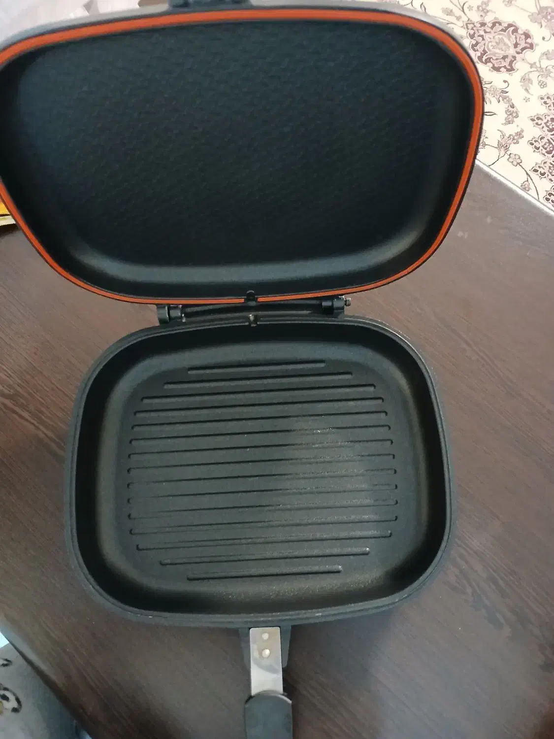 ماهیتابه چدن ایتالیایی نومناسب افرادکارمنددانشجوو|ظروف پختوپز|تهران, علم و صنعت|دیوار