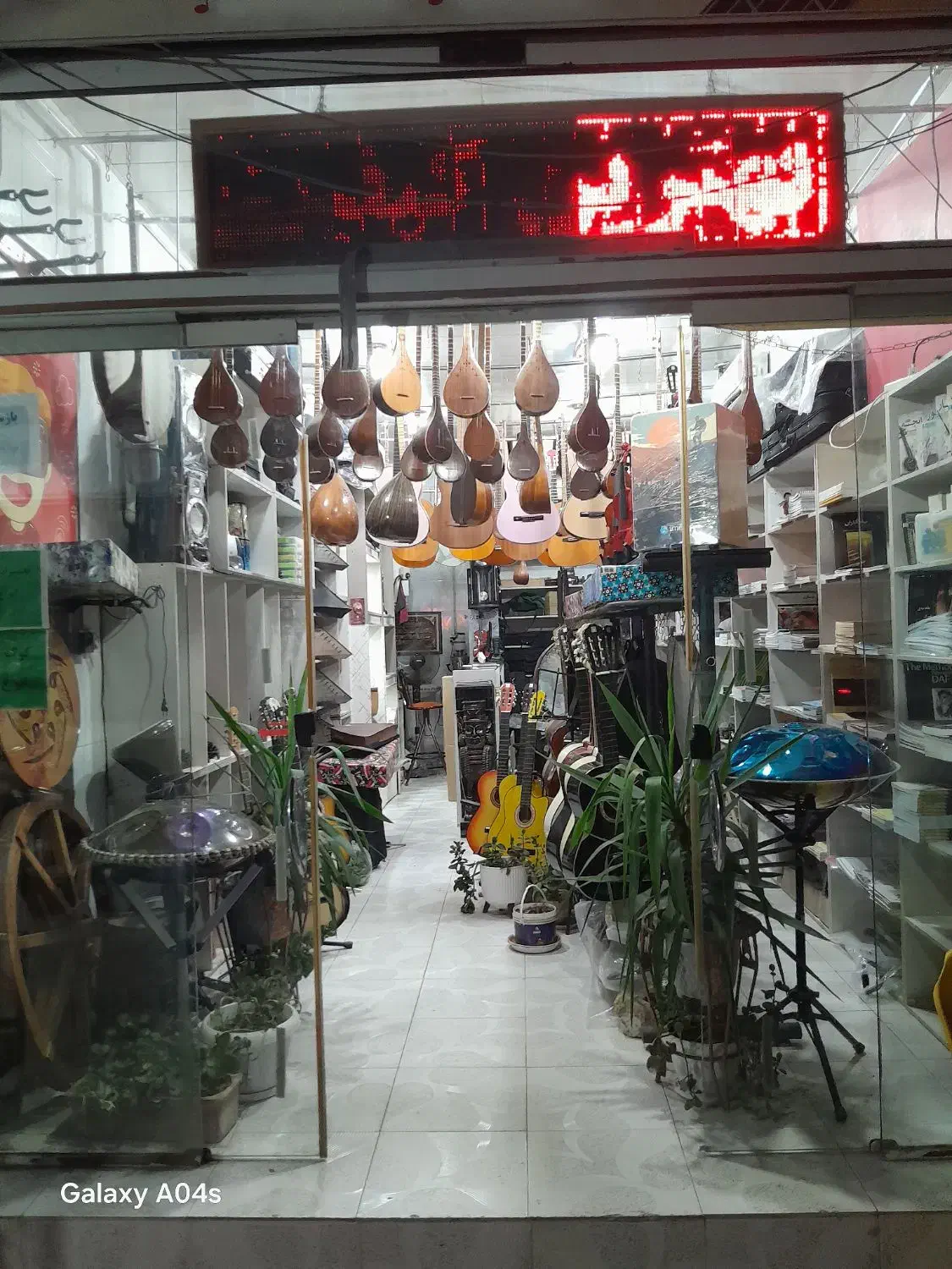 خرید وفروش انواع ساز|سازهای سنتی|فیروزآباد (فارس), |دیوار