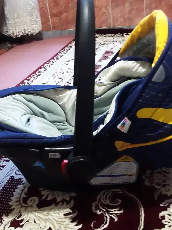 کریر|کالسکه و لوازم جانبی|مرند, |دیوار