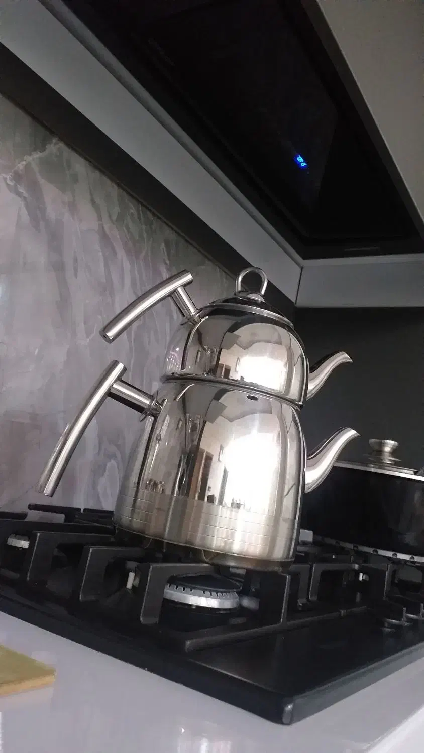 قوری کتری ست درحدنو|قوری، کتری، قهوهساز دستی|اصفهان, شاهد|دیوار