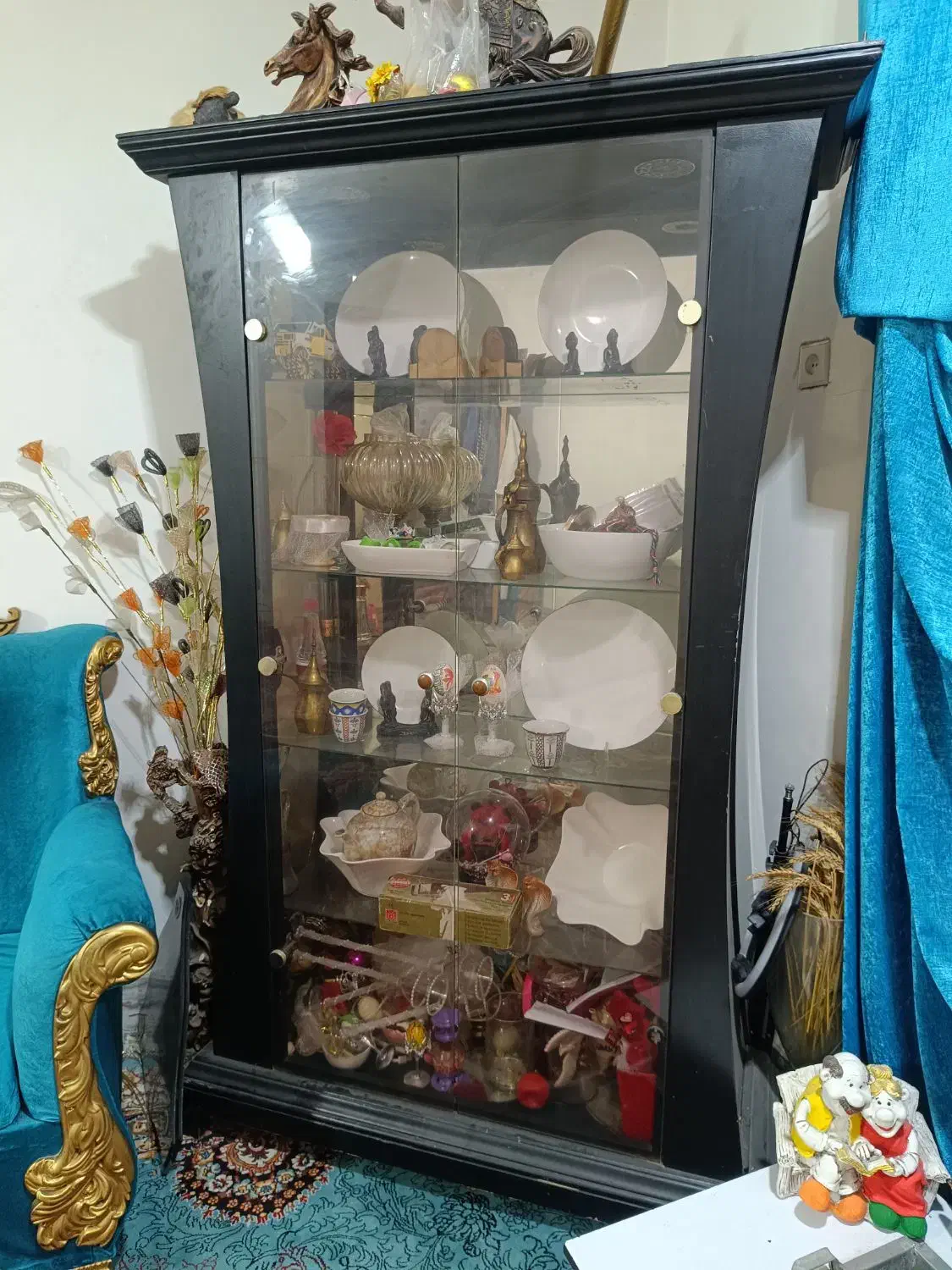 بوفه شیک بزرگ چوب بلوت|بوفه، ویترین، کنسول|اهواز, نادری|دیوار