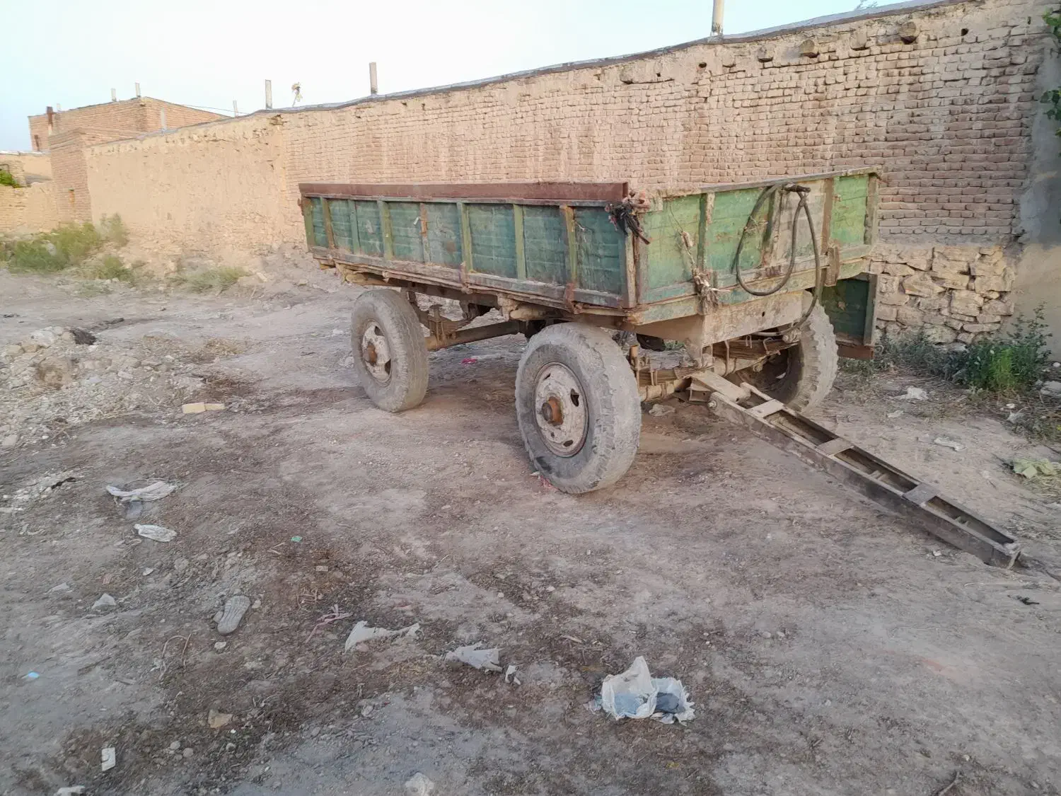 تراکتور ۲۸۵ با وسایل|خودرو سنگین|گوگان, |دیوار