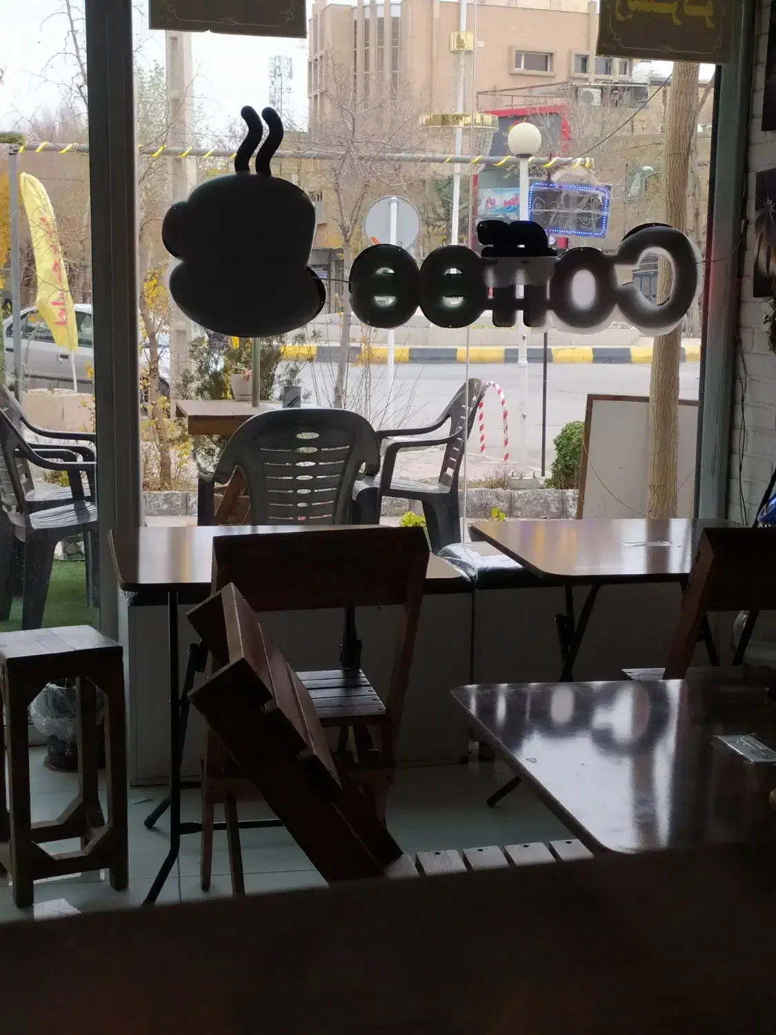 باریستا|استخدام خدمات فروشگاه و رستوران|فلاورجان, |دیوار