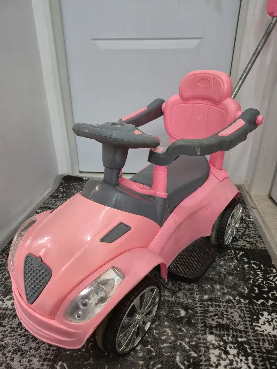 ماشین حمل کودک موزیکال،سه چرخه دسته دار جی تویز|اسباببازی بچه|مشهد, الهیه|دیوار