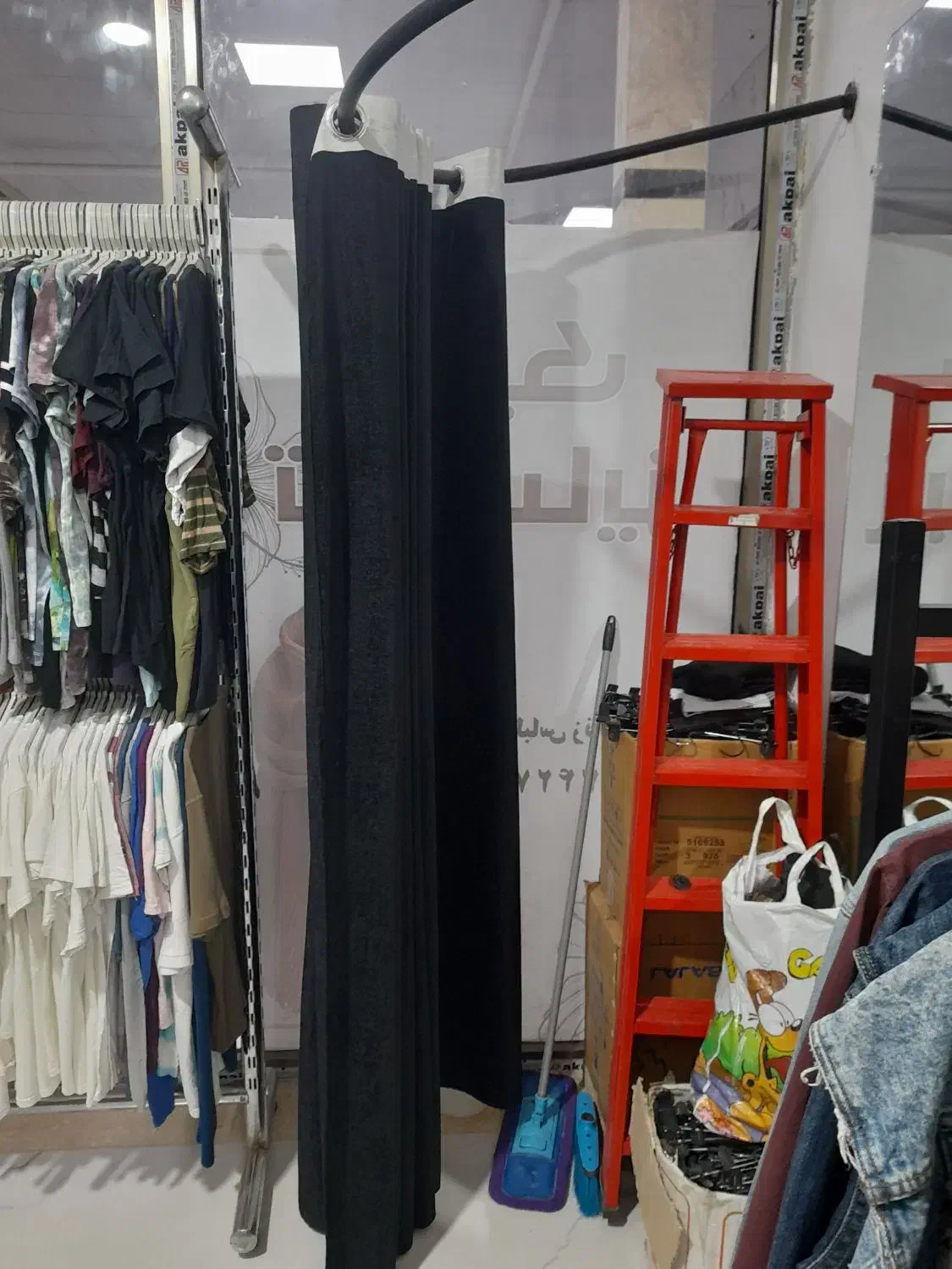 اتاق پرو پرده ای با میله|پرده، رانر، رومیزی|گلبهار, شهر جدید گلبهار|دیوار