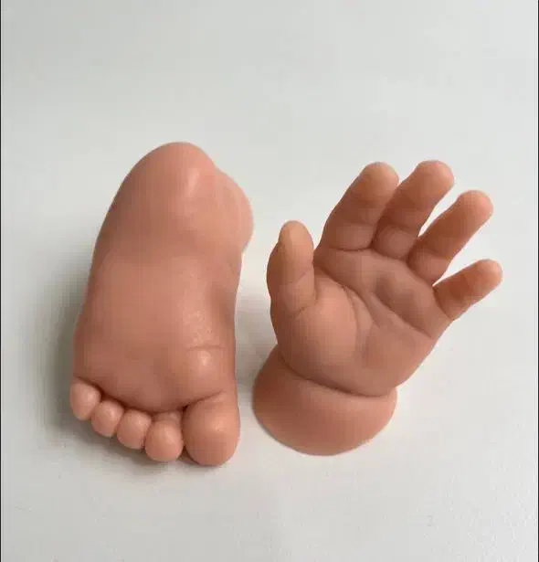 ساخت تندیس طبیعی نوزاد تا بزرگسال|مجسمه، تندیس، ماکت|هشتگرد, شهرک ریحانه|دیوار