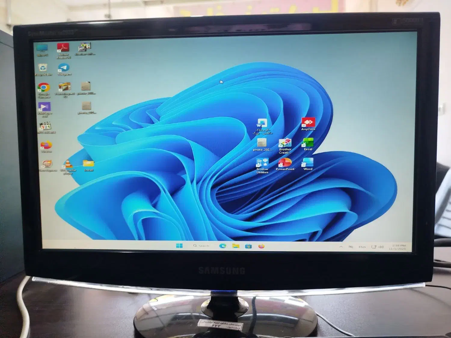 مانیتور 19 و 17 و کیس|قطعات و لوازم جانبی رایانه|بجنورد, |دیوار