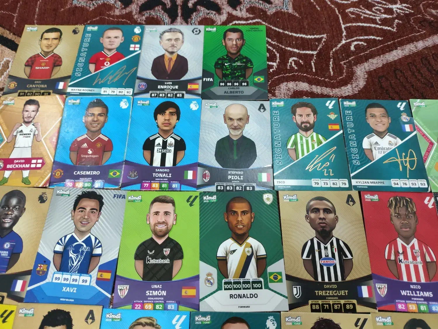 کیمدی نو|اسباب‌‌بازی|کوهرنگ, |دیوار