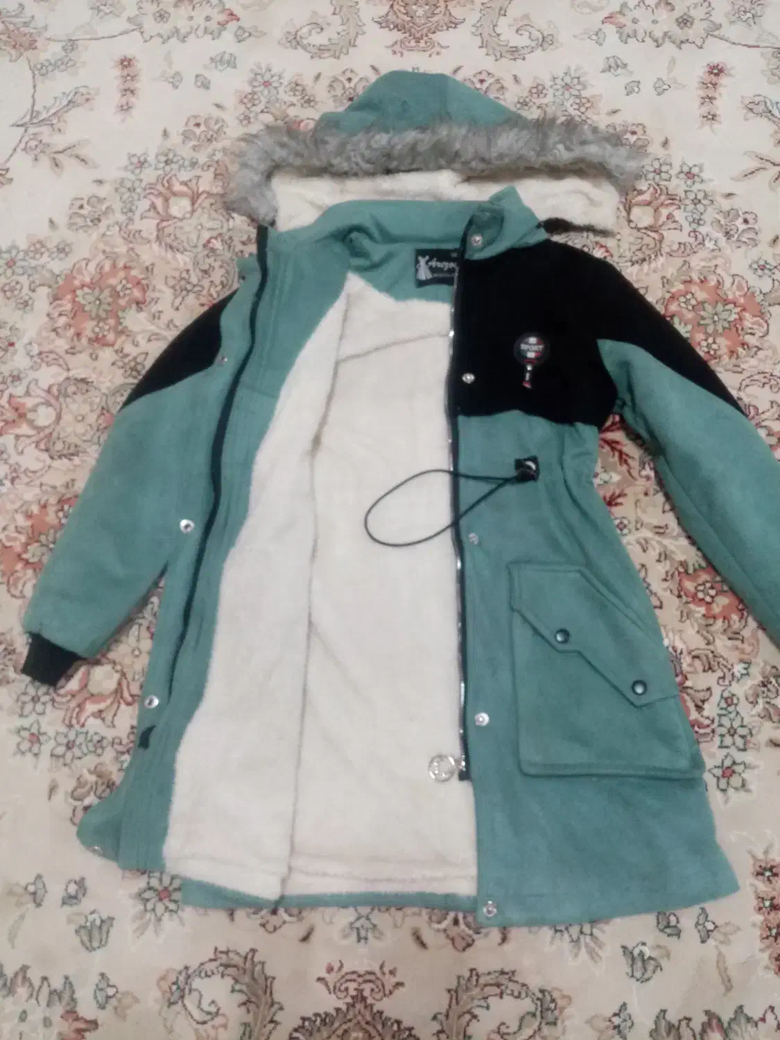 پالتو تمیز و نو|لباس|گناباد, |دیوار