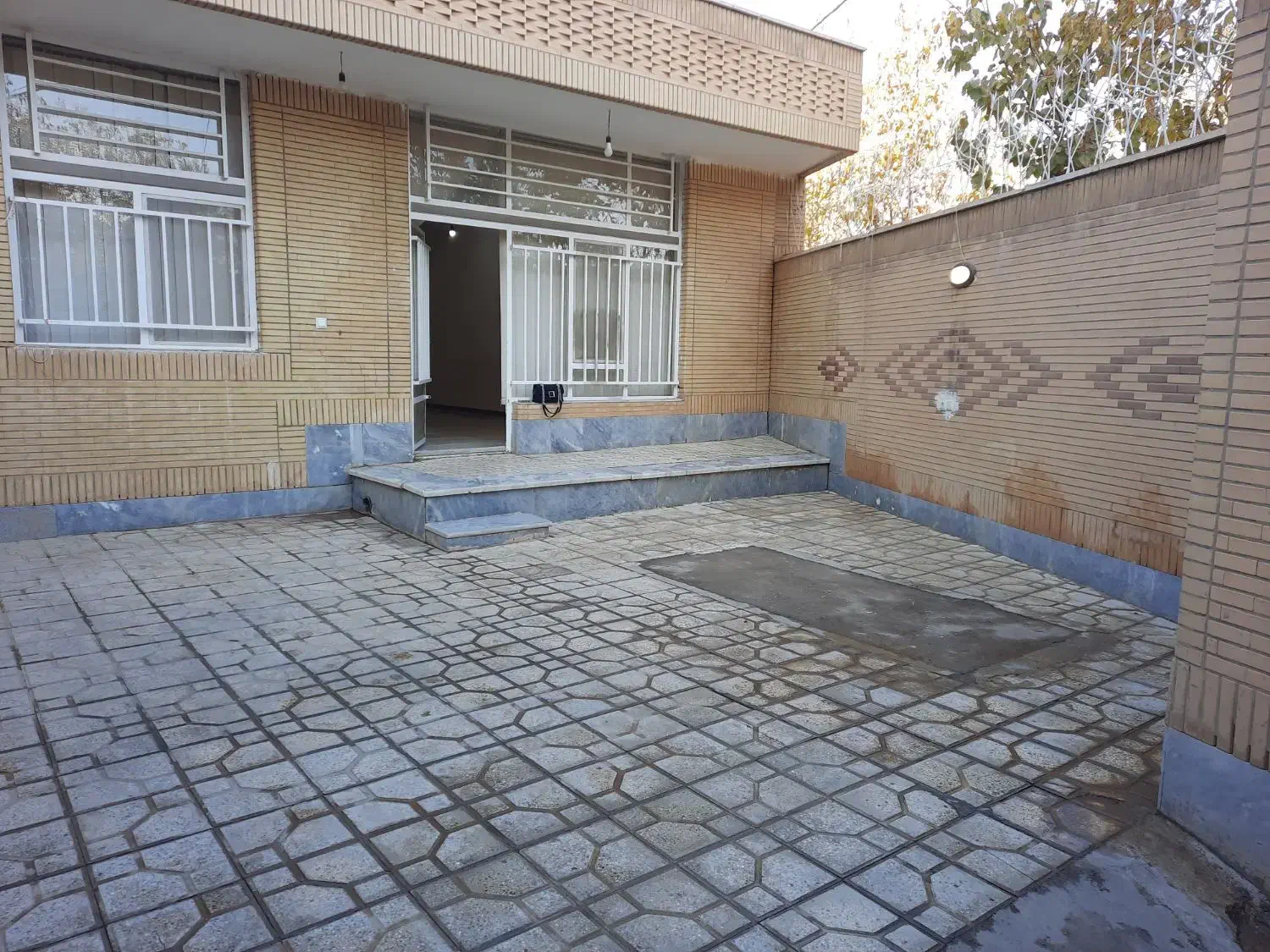 رهن کامل خانه ویلایی دربست ۱۶۰ متری|اجارهٔ خانه و ویلا|شاهین‌شهر, شهرک ردانی پور|دیوار