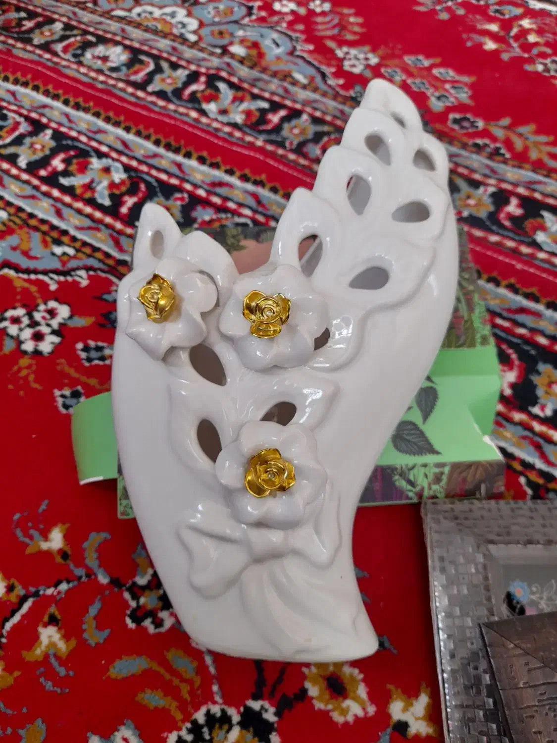 گل و گلدان|صنایع دستی و سایر لوازم تزئینی|قم, زند آباد|دیوار