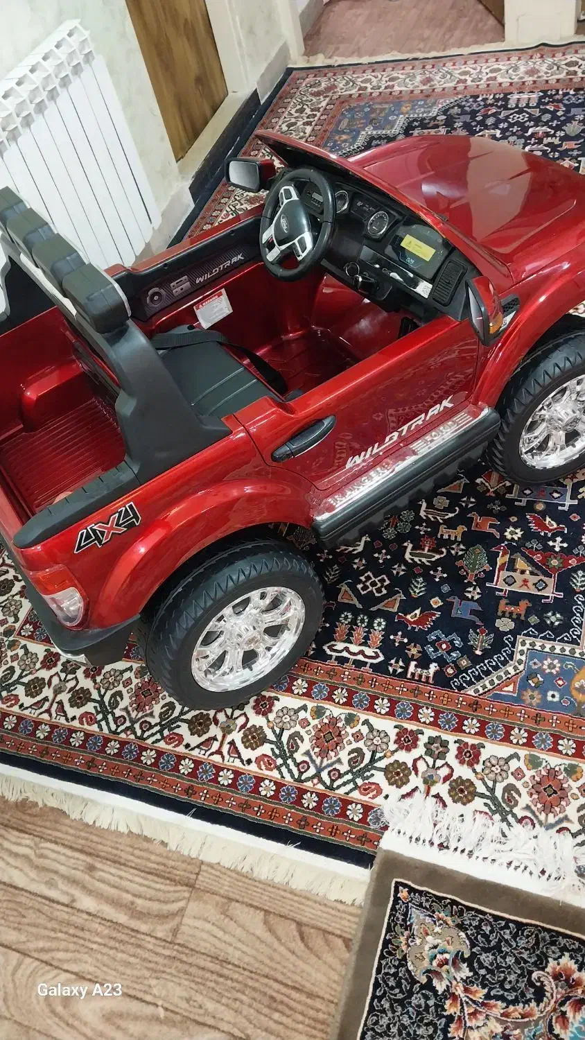 ماشین شارژی سایز  بزرگ چهار موتوره|اسباببازی|تهران, شهرک امید|دیوار