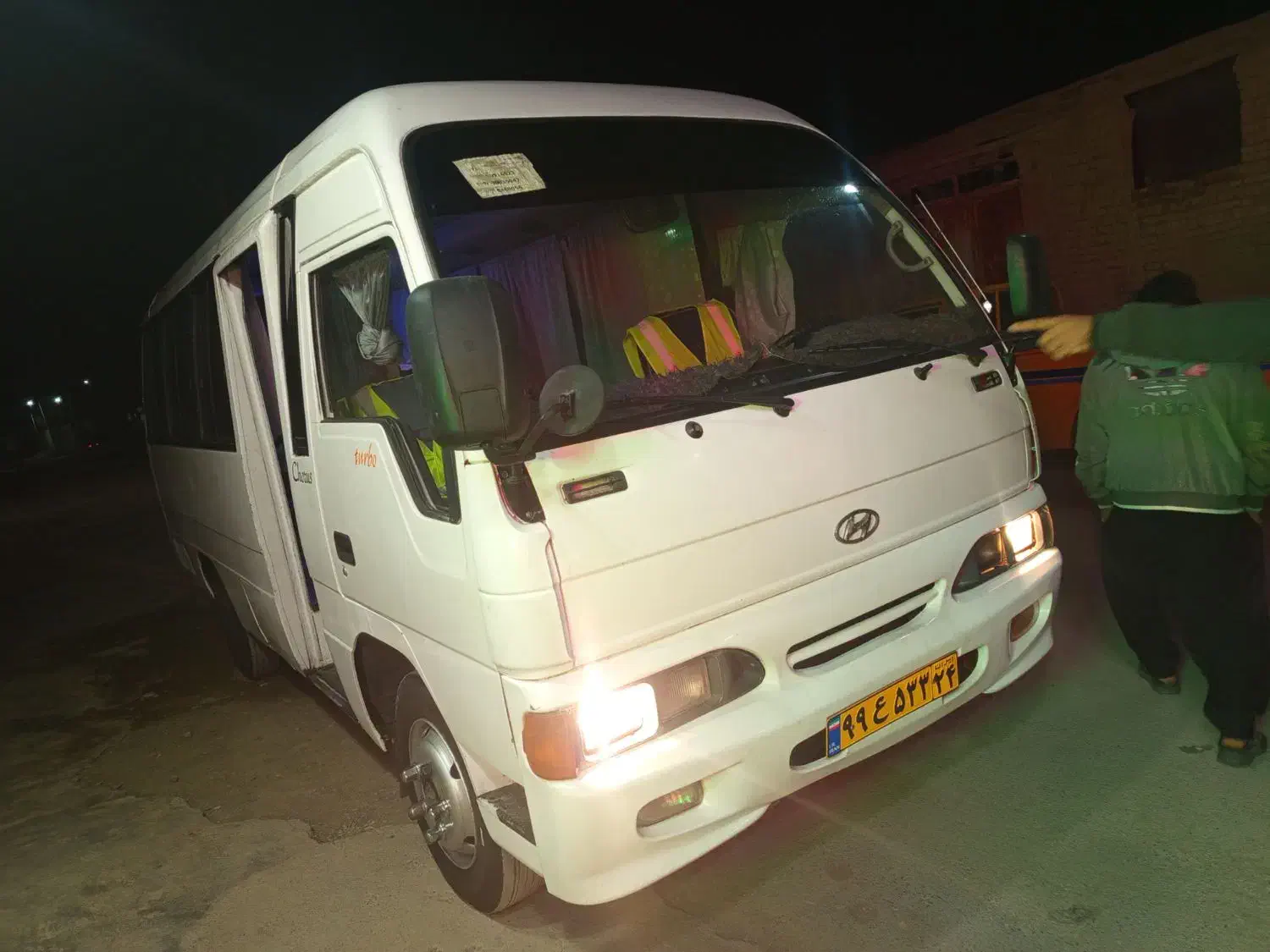مینی بوس هیوندا مدل 1385|خودرو سنگین|ری, جوانمرد قصاب|دیوار