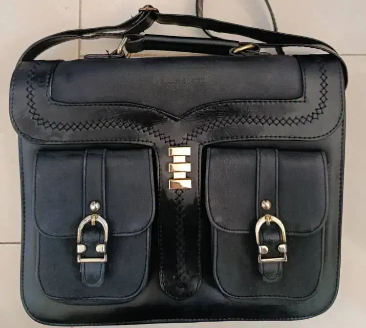 کیف|کیف، کفش، کمربند|شاهینشهر, مخابرات (شهید بهشتی)|دیوار