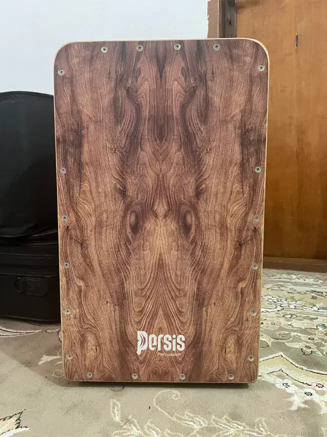 کاخن|درام و پرکاشن|بهشهر, |دیوار