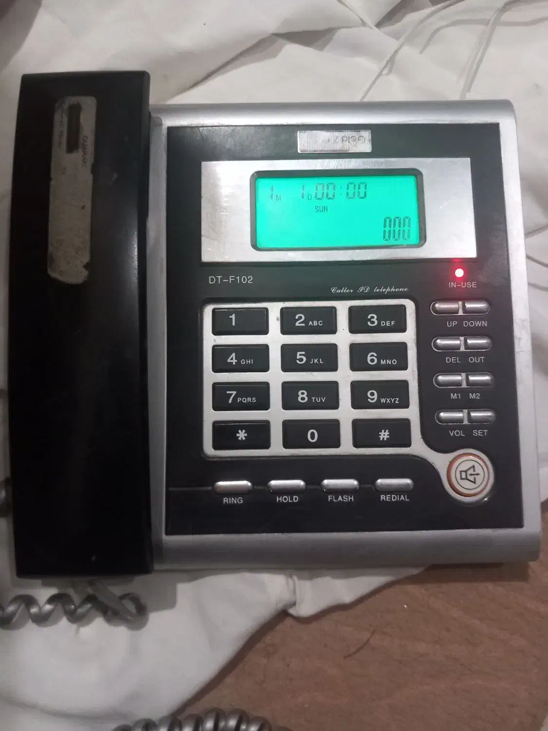 تلفن رومیزی|تلفن رومیزی|نیشابور, گنبد سبز|دیوار