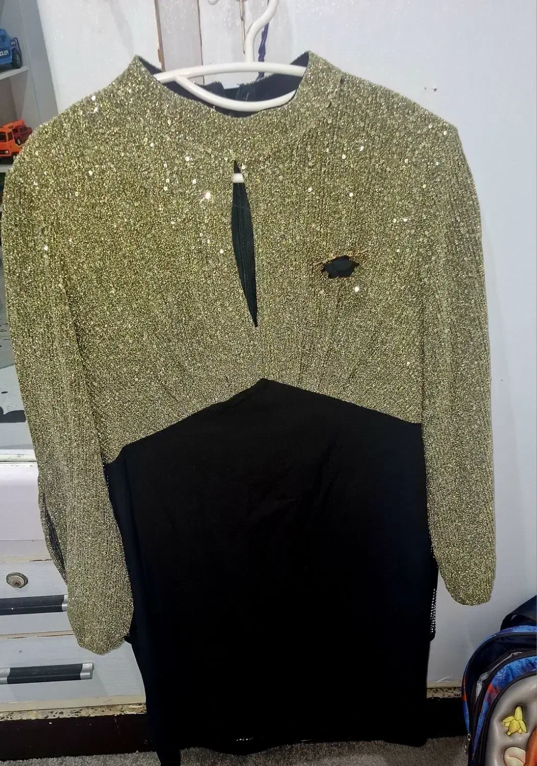 تکنیک‌های مجلسی|لباس|اهواز, شهرک حفاری|دیوار