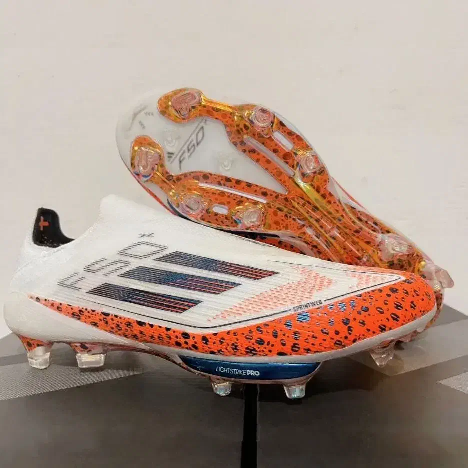 F50 اورجینال کفش فوتبال استوک|کیف، کفش، کمربند|همدان, |دیوار