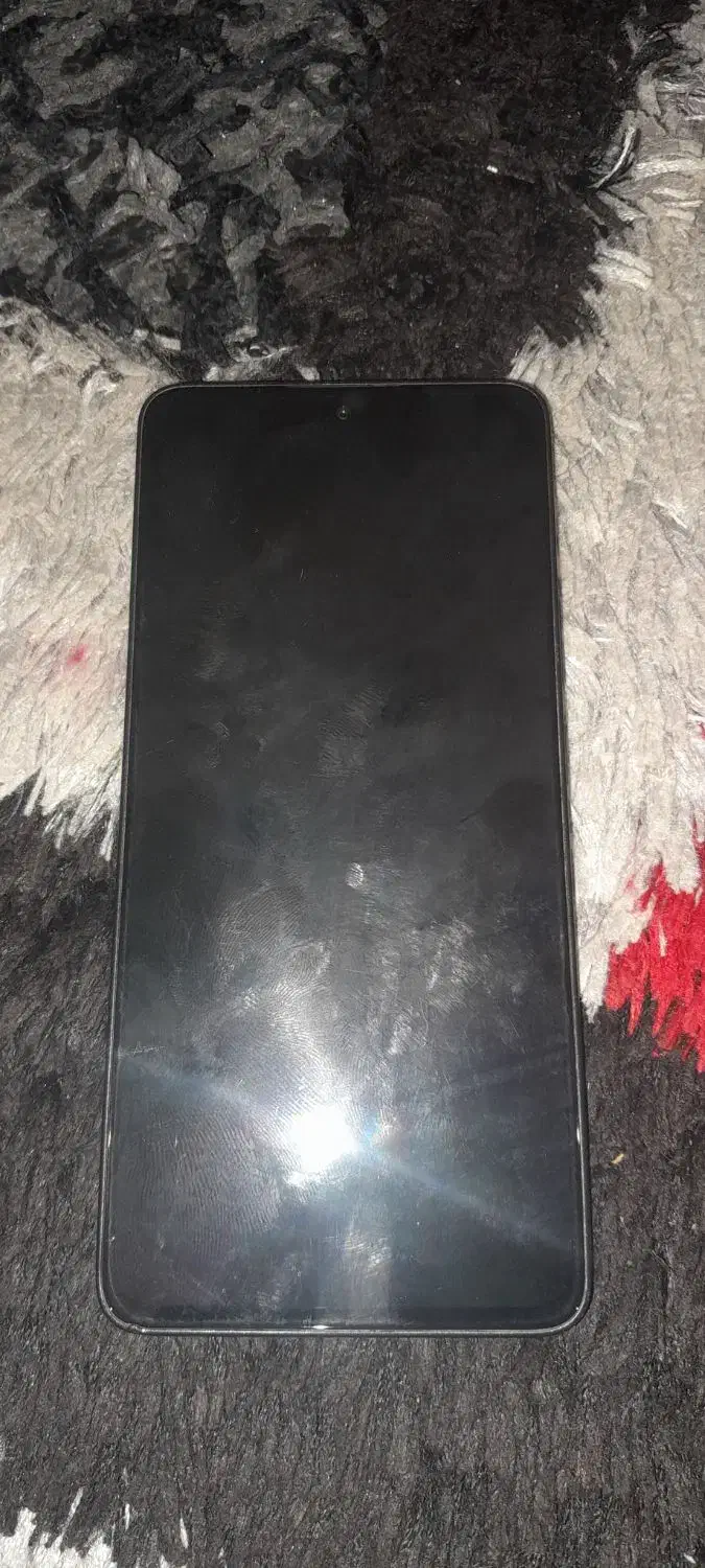 گوشی|موبایل|آباده, |دیوار