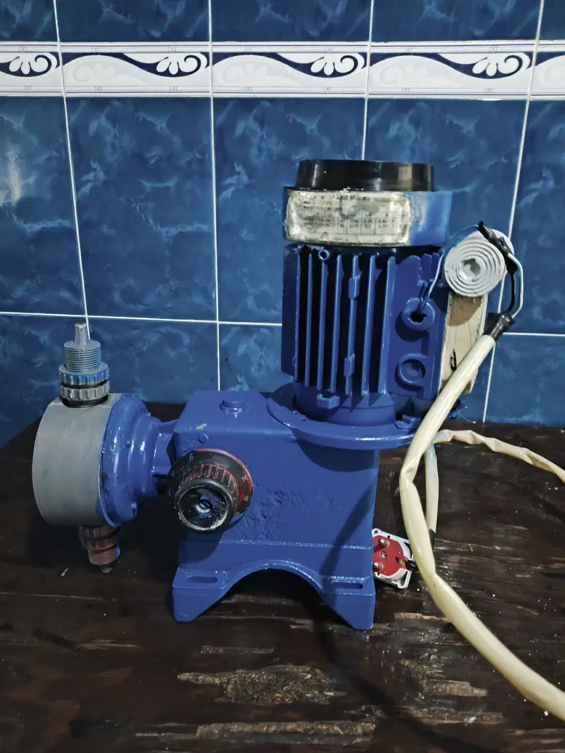 دورینگ پمپ کلر زن|ماشینآلات صنعتی|بندر انزلی, قلم گوده|دیوار