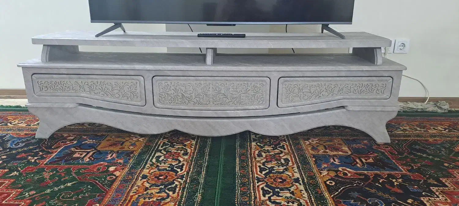 میز تلویزیون|میز تلویزیون|ری, علایین|دیوار