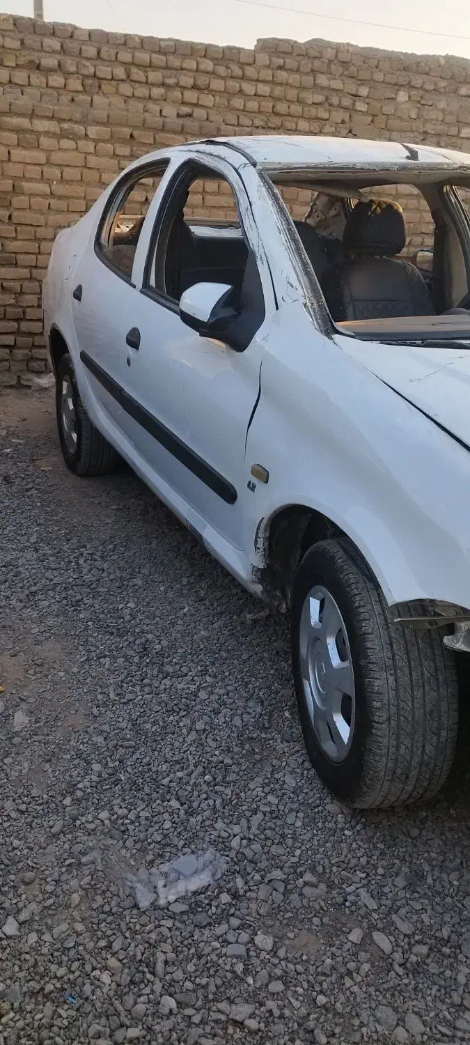 رانا مدل 93 تصادفی|خودرو سواری و وانت|مشهد, کوی سیدی|دیوار