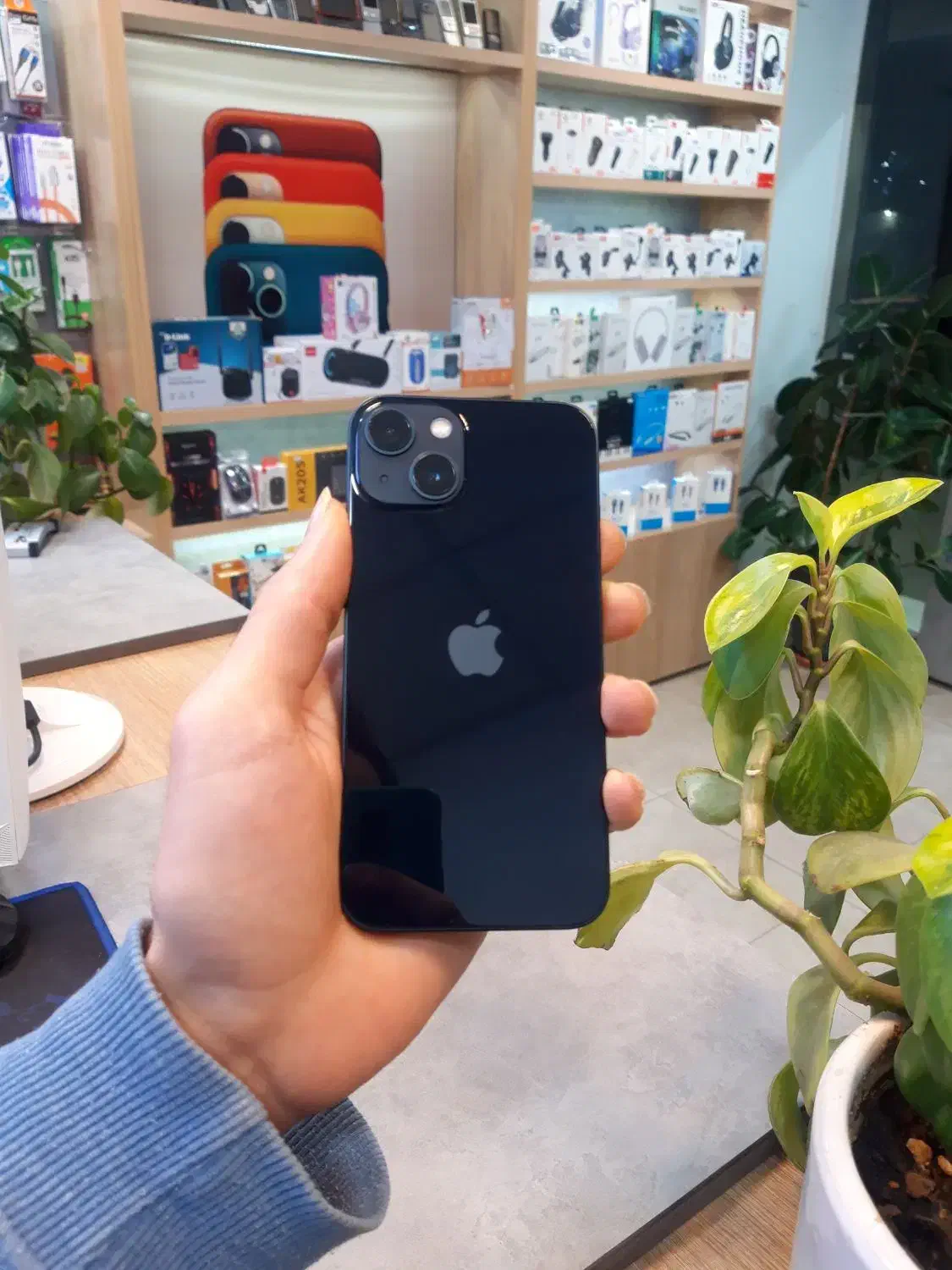 آیفون ۱۳ نرمال|موبایل|قزوین, |دیوار