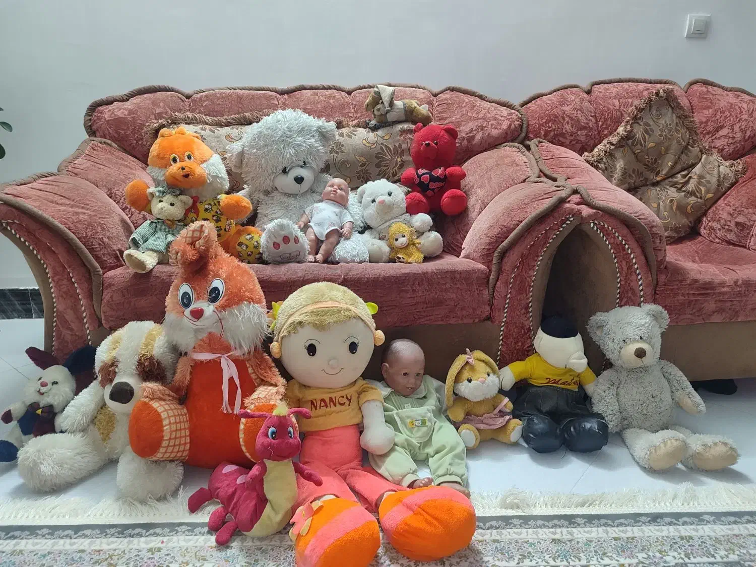 عروسک|اسباب‌‌بازی|شیراز, شهرک گلستان|دیوار