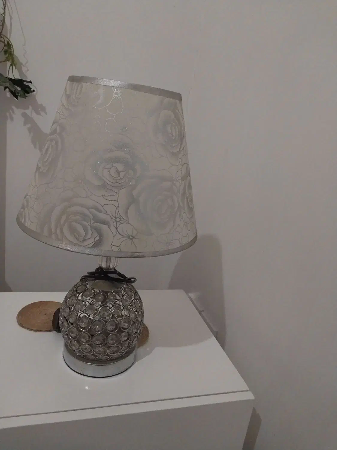 آباژور|چراغ خواب و آباژور|قدس, شهرقدس|دیوار