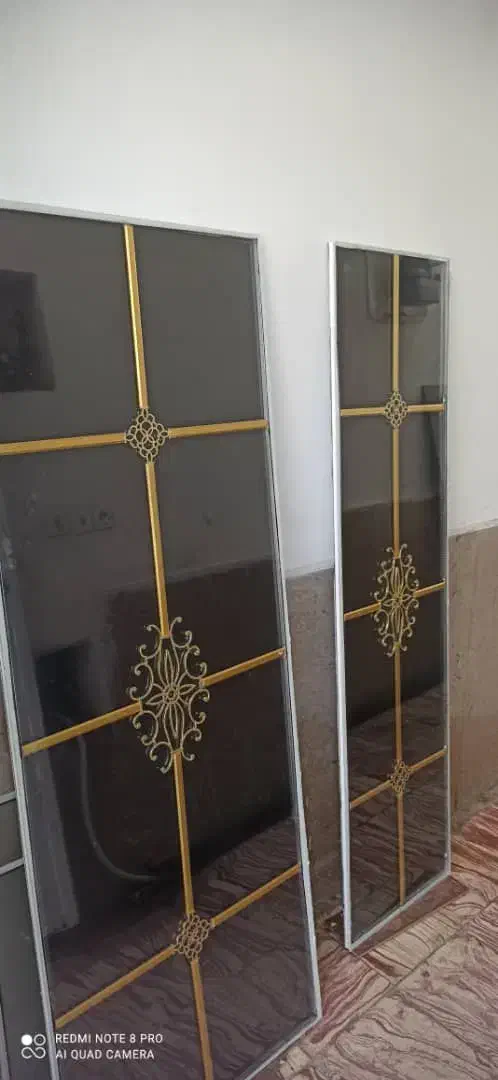 ساخت انواع کمد و کابینت و نصب شیشه های ساختمانی|خدمات پیشه و مهارت|فسا, |دیوار