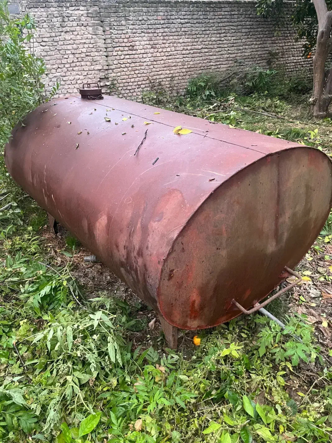 فروش دو عدد منبع ۲۰۰۰لیتری گازوییل|عمده‌فروشی|سورک, |دیوار