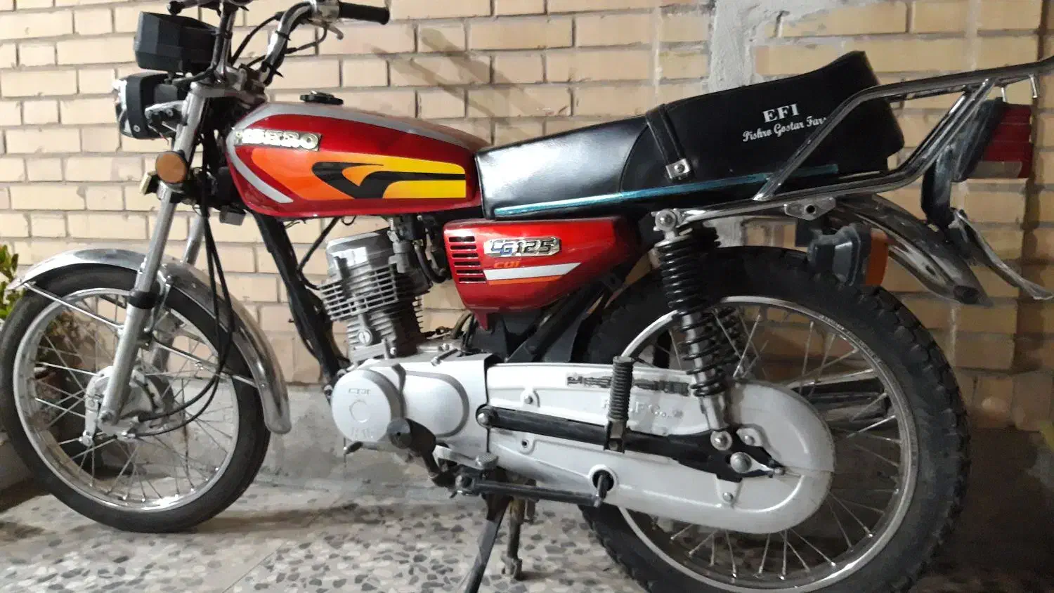 موتور پیشرو 125 انژکتوری مدل 98|موتورسیکلت|شاهینشهر, فردوسی|دیوار