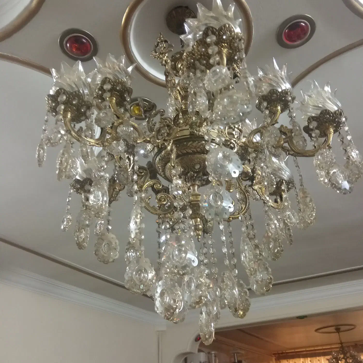 لوستر ۶ شاخه و ۴شاخه تمام برنج و ساعت دیواری برنجی|لوستر و چراغ آویز|قرچک, مهدیه|دیوار