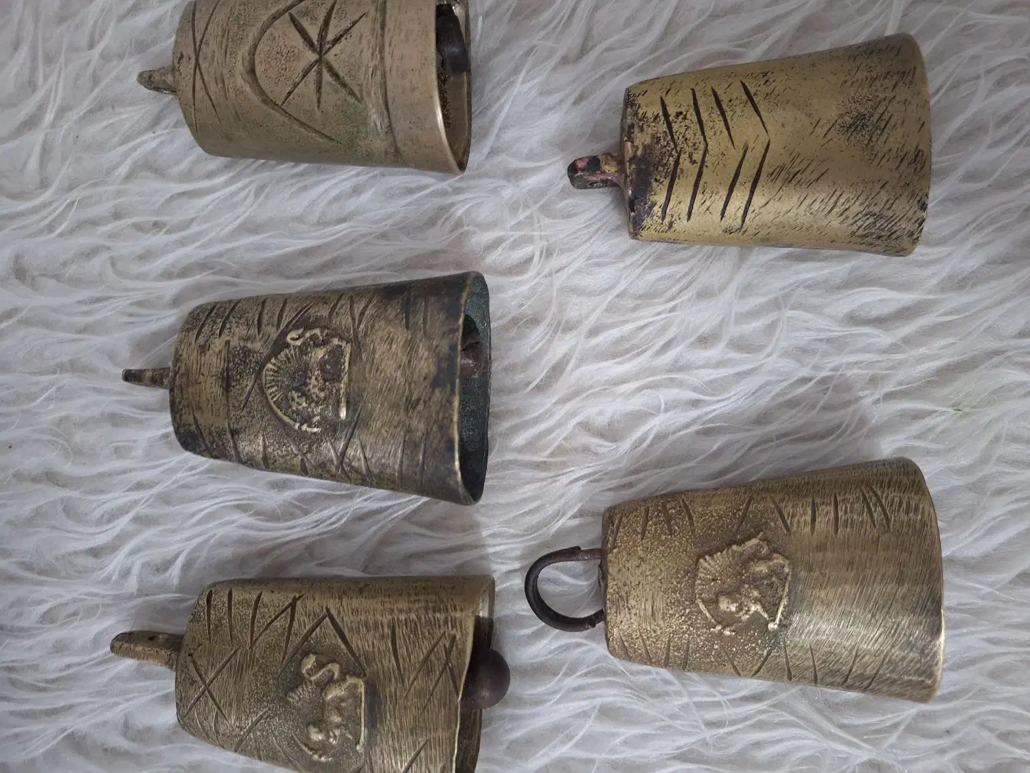 زنگوله گوسفند|کلکسیون اشیاء عتیقه|گرگان, |دیوار