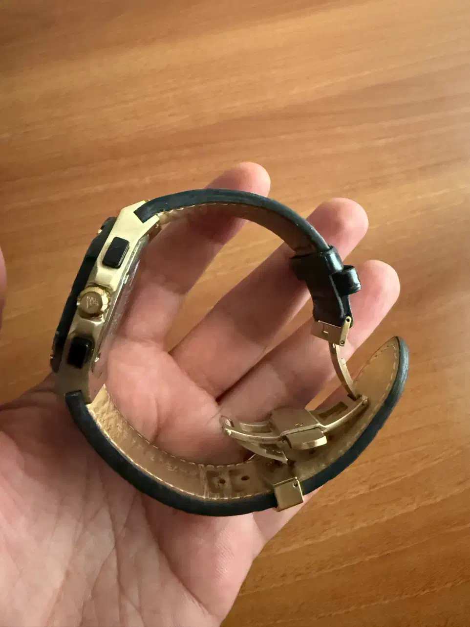 ساعت laxmi|ساعت|نوشهر, |دیوار