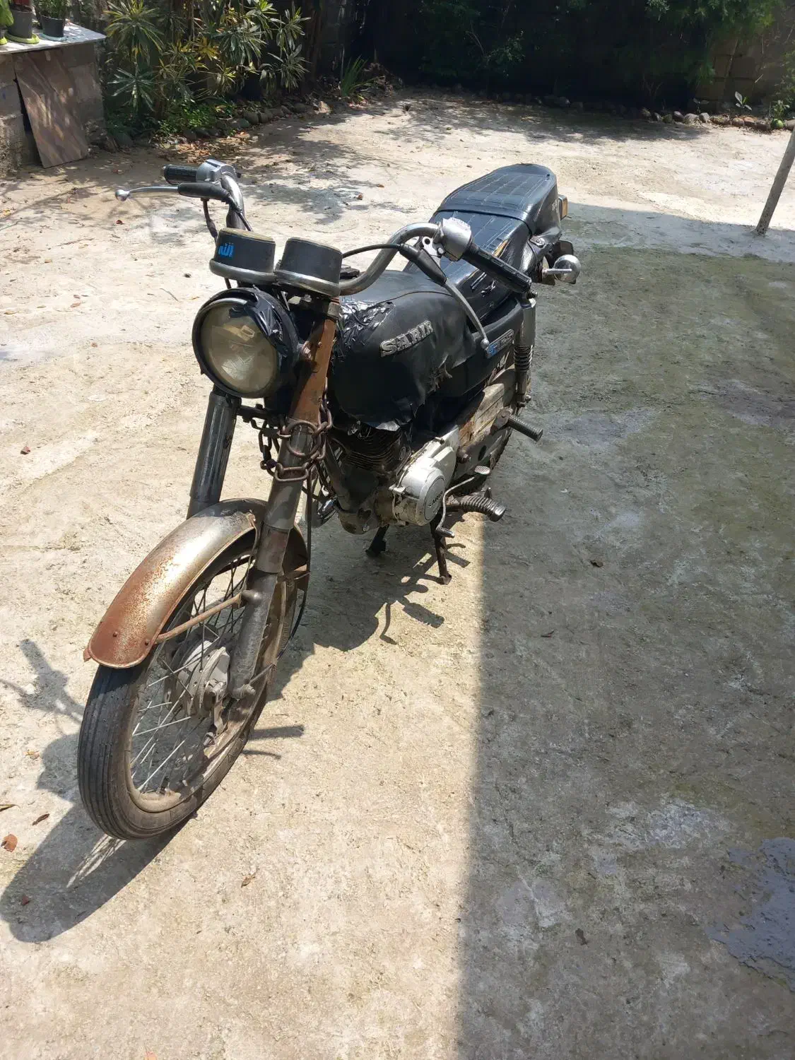 موتور هوندا ۱۲۵ پلاک ملی ۸۳ مدارکدار۴دنده|موتورسیکلت|سیاهکل, |دیوار