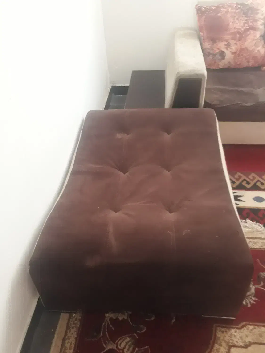 یک دست مبل تمیز ولی کارکرده|مبلمان خانگی و میز عسلی|یاسوج, |دیوار