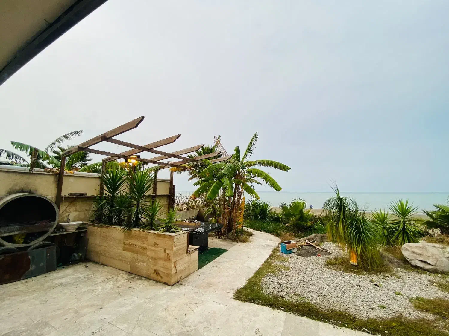 مجموعه فانوس عمارت فانوس ساحل اختصاصی|اجارهٔ کوتاه‌مدت آپارتمان و سوئیت|محمودآباد, |دیوار