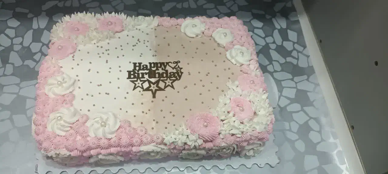 سفارشات روز مادر و روز زن پذیرفته میشود|خوردنی و آشامیدنی|قائن, |دیوار