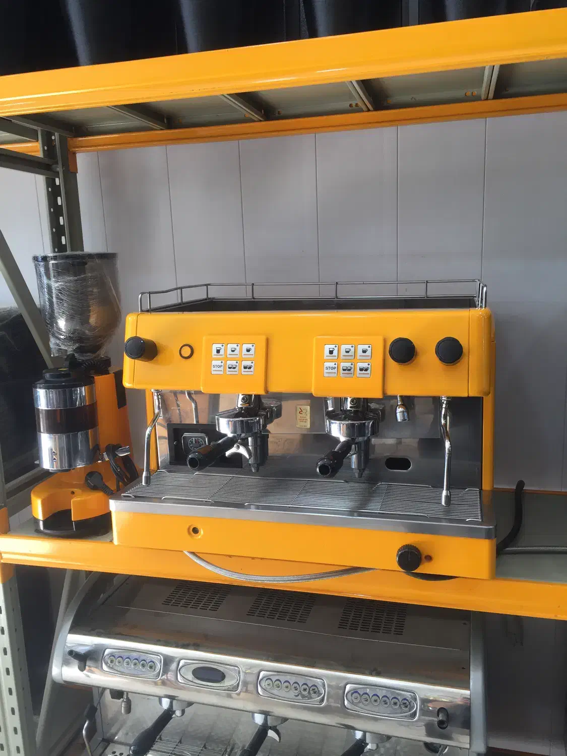 فروش دستگاه اسپرسو و آسیاب شرایطی|کافی‌شاپ و رستوران|خاش, |دیوار