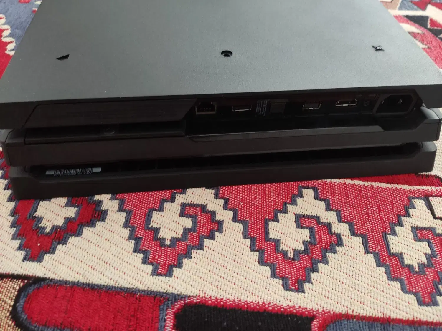 ps4 pro|کنسول، بازی ویدئویی و آنلاین|شیراز, چنچنه|دیوار