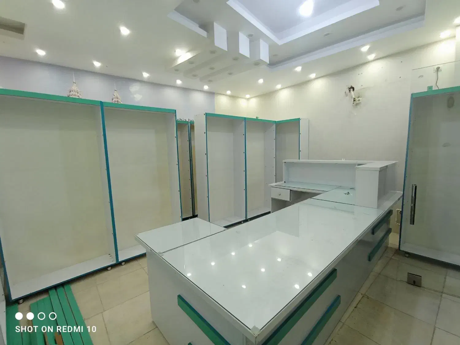 مغازه ۳۰ متری   بلوار سوم خرداد|اجارهٔ مغازه و غرفه|بندرعباس, |دیوار