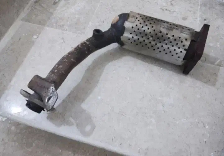 کاتالیزور انواع ماشین رو به بالاترین قیمت خریدارم|خدمات موتور و ماشین|اسفراین, |دیوار