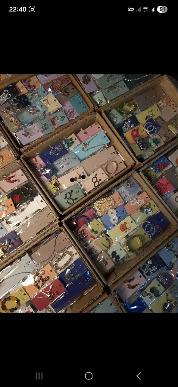 بدلیجات کیلویی|بدلیجات|اصفهان, نقش جهان|دیوار