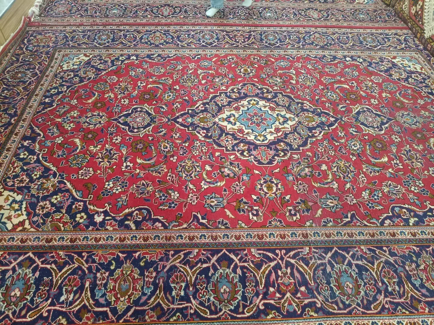 فرش و پشتی دستبافت|فرش|همدان, |دیوار